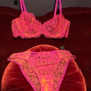 Victorias Secret set NWOT 36b bra Medium Panty